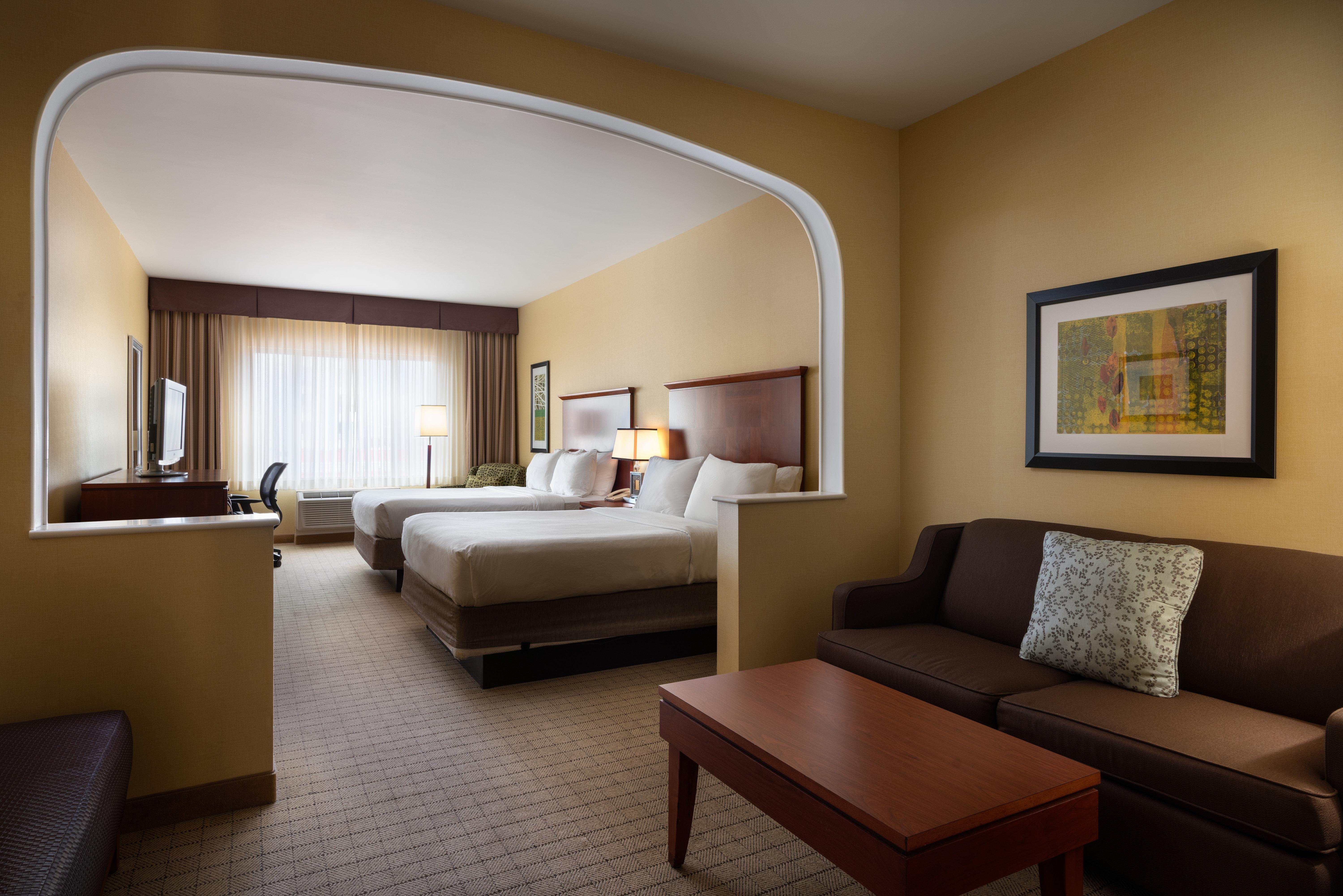Holiday Inn Express & Suites Denver Airport By Ihg Exterior photo